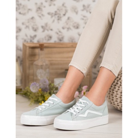 Kylie Adidași verzi la modă verde 2