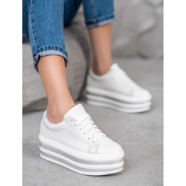 Seastar Adidași pe platforma modei alb 3