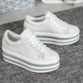 Seastar Adidași pe platforma modei alb 6