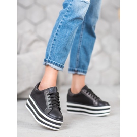 Seastar Adidași pe platforma modei negru 5