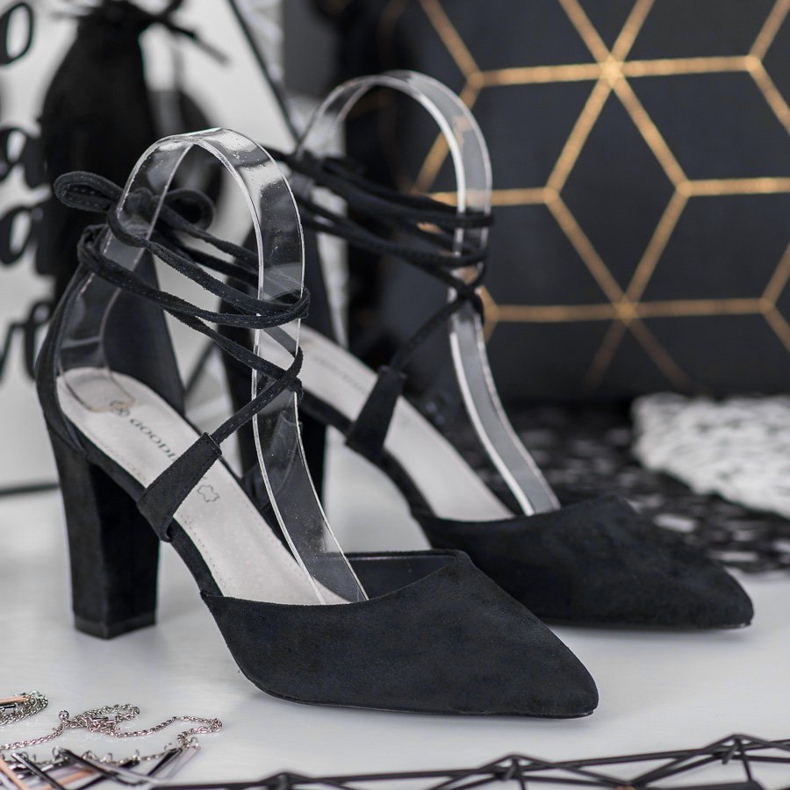 Goodin Pompe legate negru 1