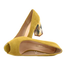 Pompe din piele de căprioară Sergio Leone PB135 galben 5