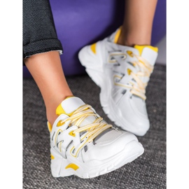 Small Swan Adidași confortabili din piele ecologică alb galben 1