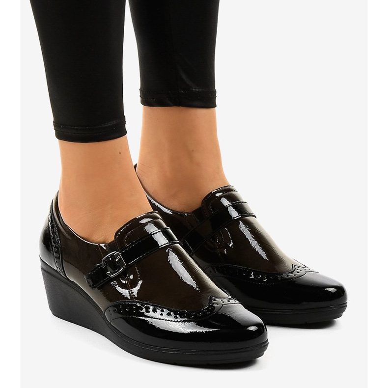 Pantofi negri cu pană 7-9021 maro negru 1