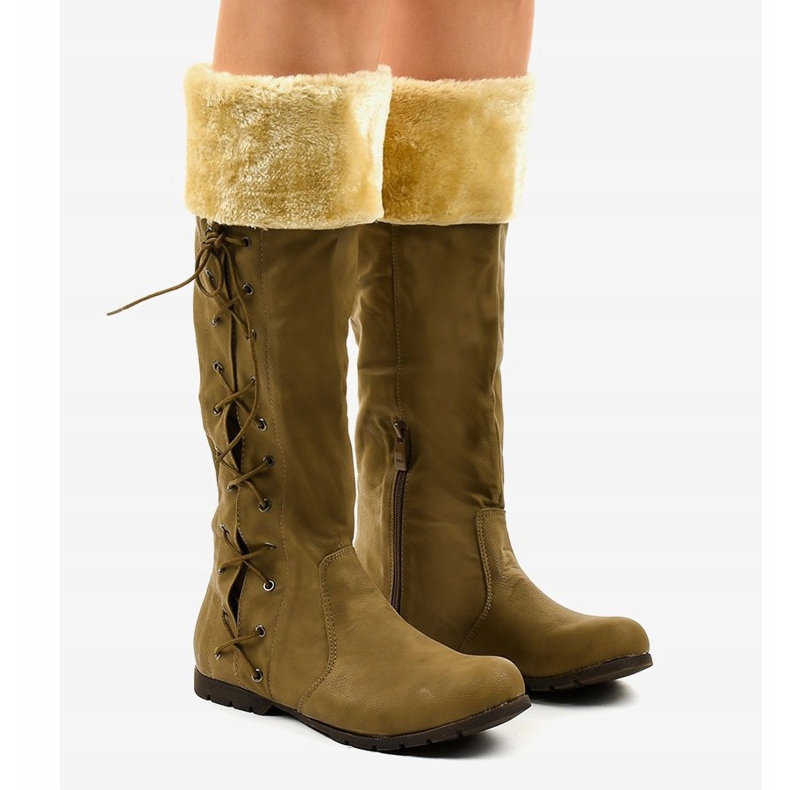 Cizme plate maro, izolate AF1151 1 Cizme plate maro, izolate AF1151 1