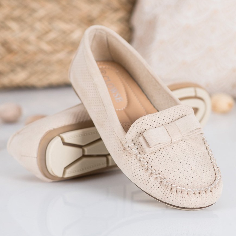 Clowse Mocasini ajurati cu arc bej 1 Clowse Mocasini ajurati cu arc bej 1