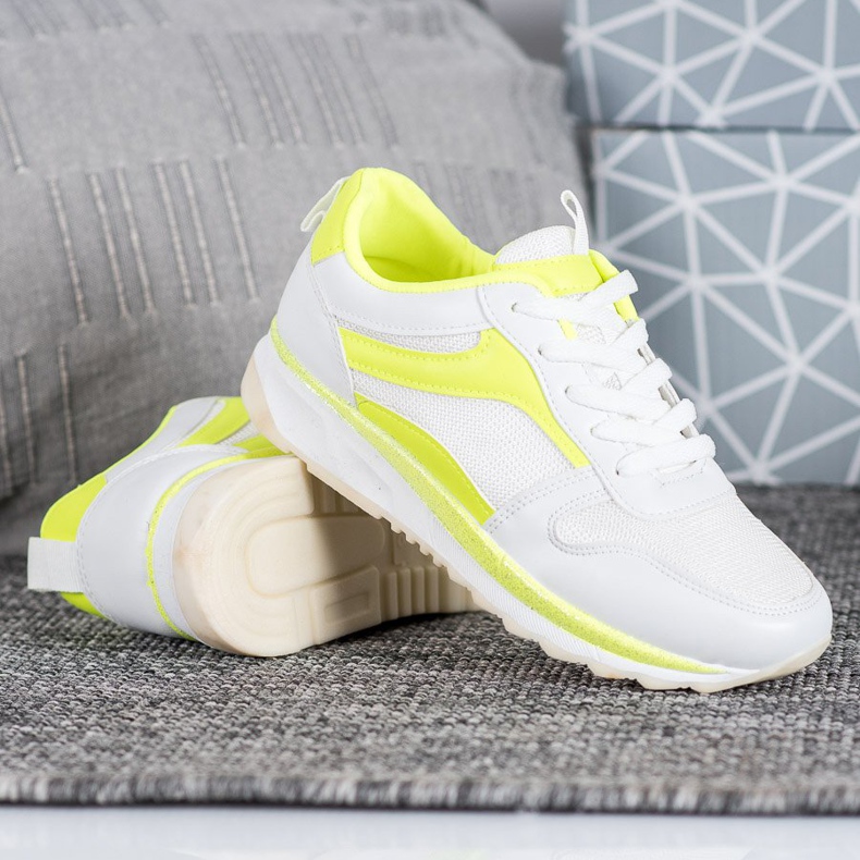 SHELOVET Pantofi albi legați 1