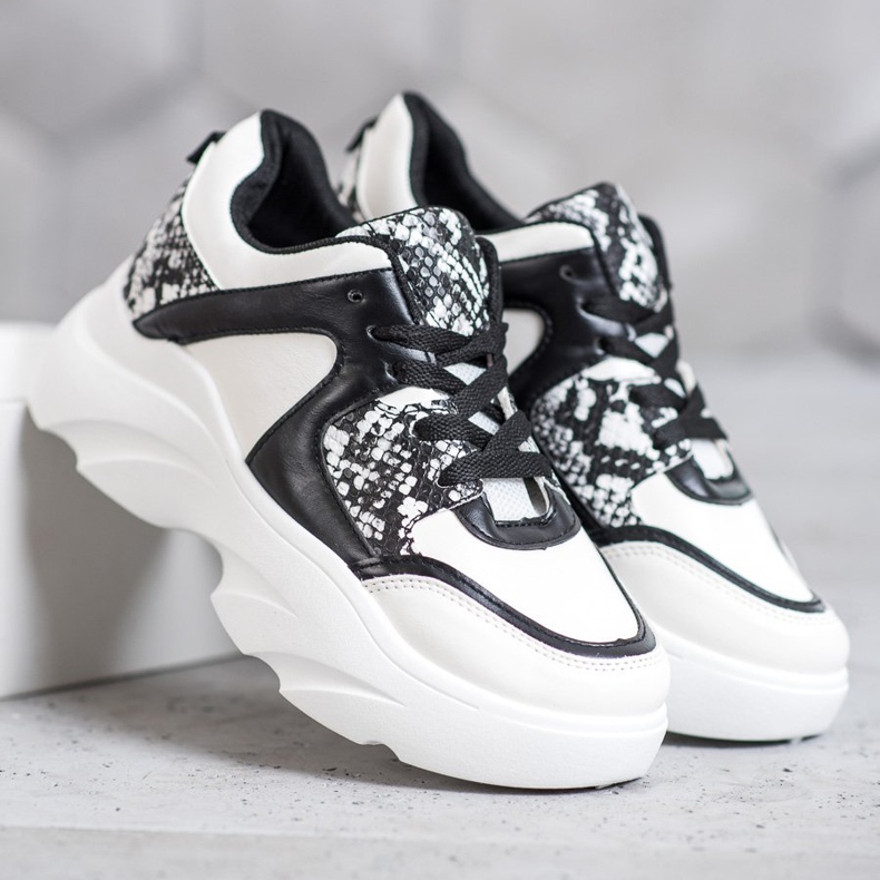 Weide Adidași la modă din piele ecologică alb negru 2 Weide Adidași la modă din piele ecologică alb negru 2