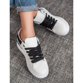 SHELOVET Adidași pe platformă cu piele ecologică alb 2