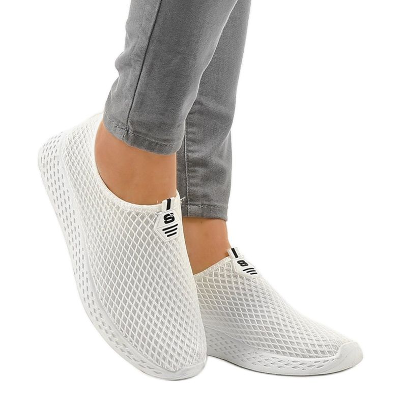 Încălțăminte de sport albă pentru femei SJ1890-3 1