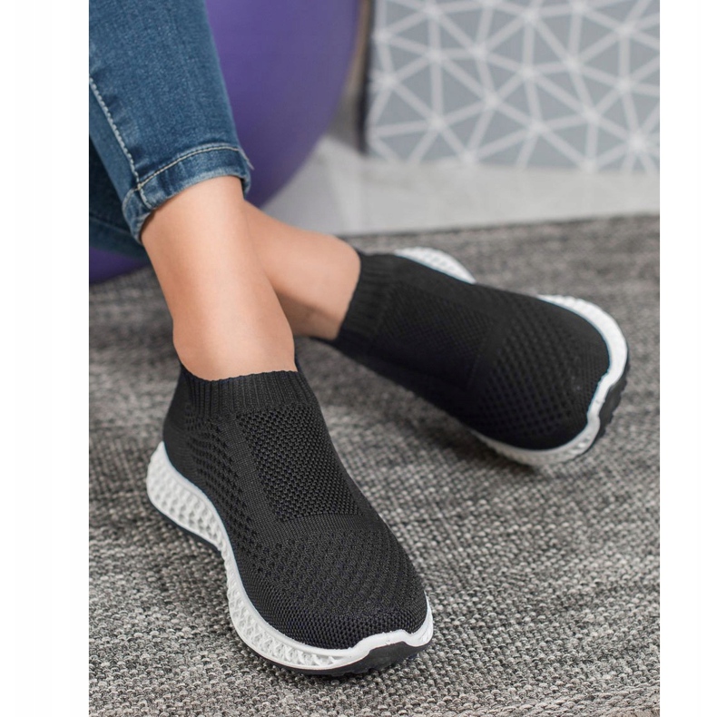 Goodin Pantofi sportivi ajurati negru 2