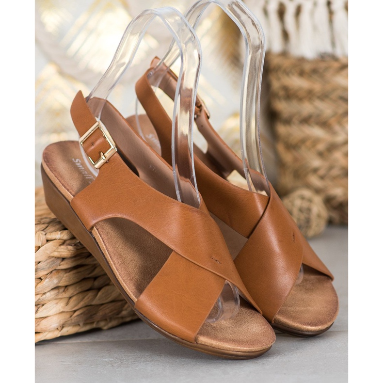 Small Swan Sandale confortabile de cămilă maro 1 Small Swan Sandale confortabile de cămilă maro 1