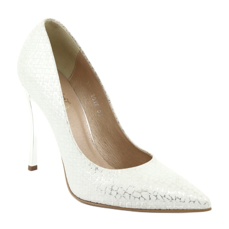 Pompe Pe Un Pin Argintiu Espinto 391/63 alb gri 1