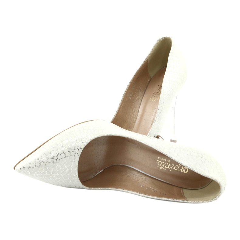 Pompe Pe Un Pin Argintiu Espinto 391/63 alb gri 5