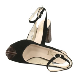 Gamis Sandale din piele neagră pentru femei negre 3930 negru 5