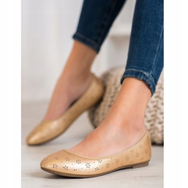 Fama Balerini cu model ajurat de aur 1