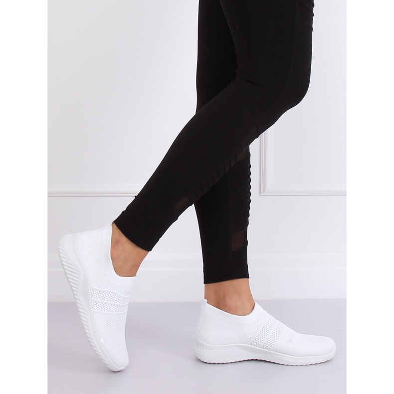 Alb NB331P Pantofi sport albi 1