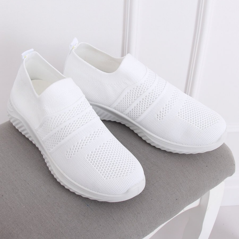 Alb NB331P Pantofi sport albi 2