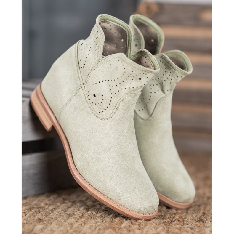 Seastar Cizme cu model ajurat verde 1