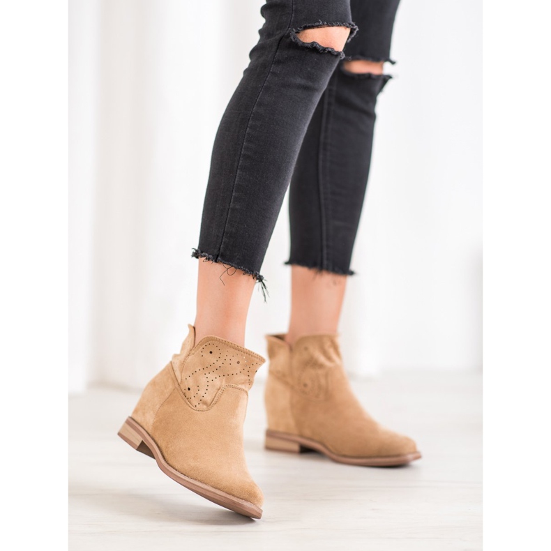 Seastar Cizme cu model ajurat maro 2