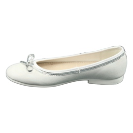 Balerini cu fundă perlă albă American Club GC29 / 19 multicolor 1 Balerini cu fundă perlă albă American Club GC29 / 19 multicolor 1