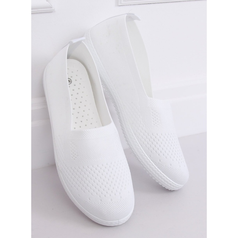 NB338P Adidași cu plasă albă 1