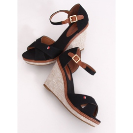 Sandale negre pe toc toc R133P Negru 2