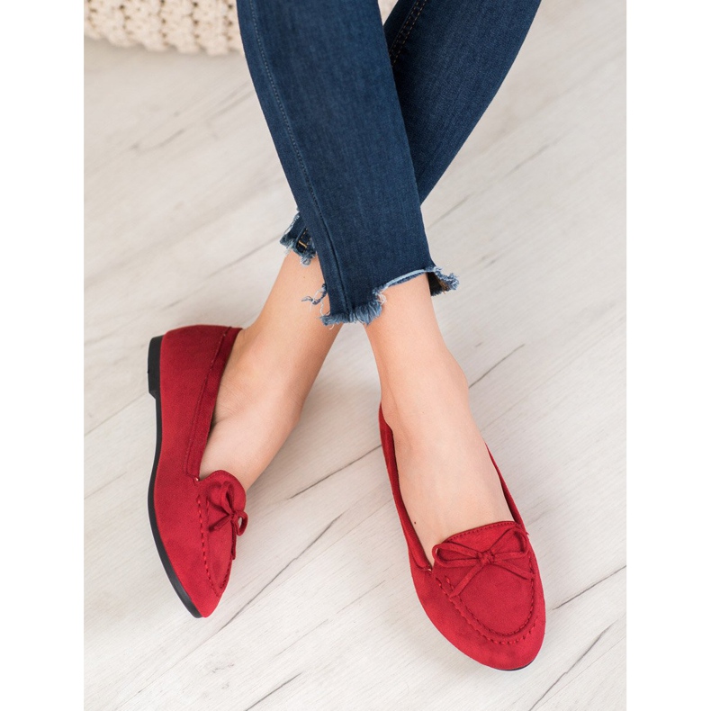 Clowse Lorzi roșii cu arc roșu 1