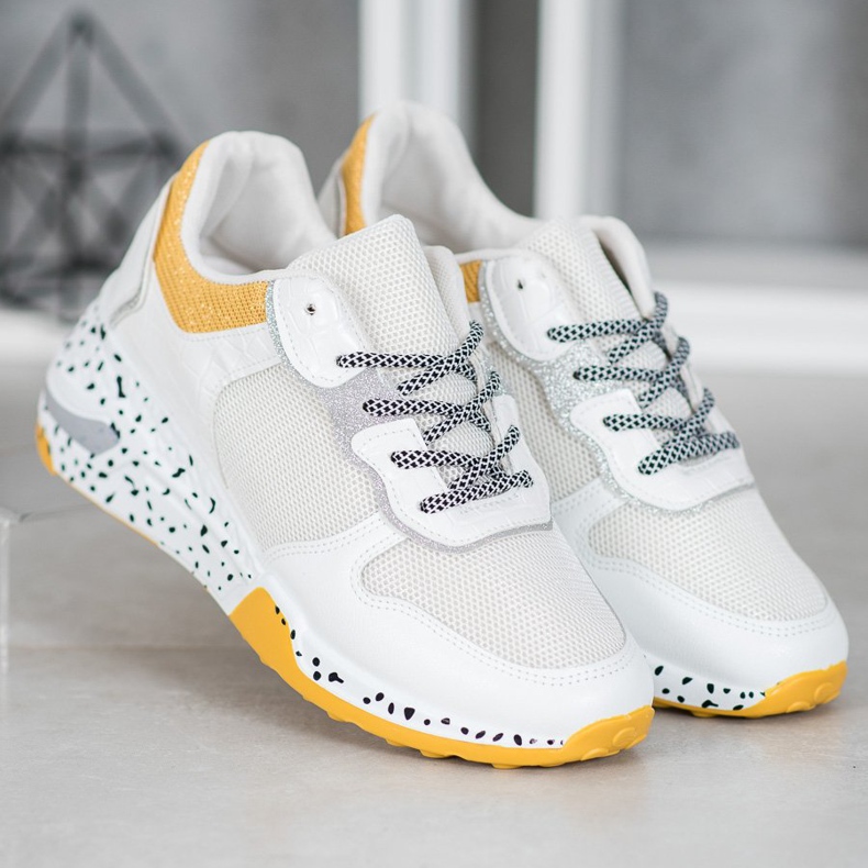 SHELOVET Adidași cu plasă alb 2 SHELOVET Adidași cu plasă alb 2