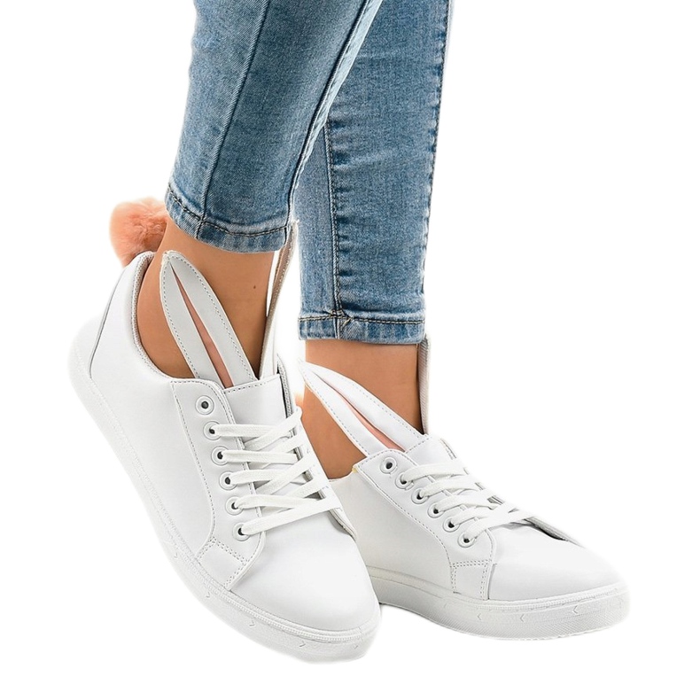 Adidași albi iepurași R110 2