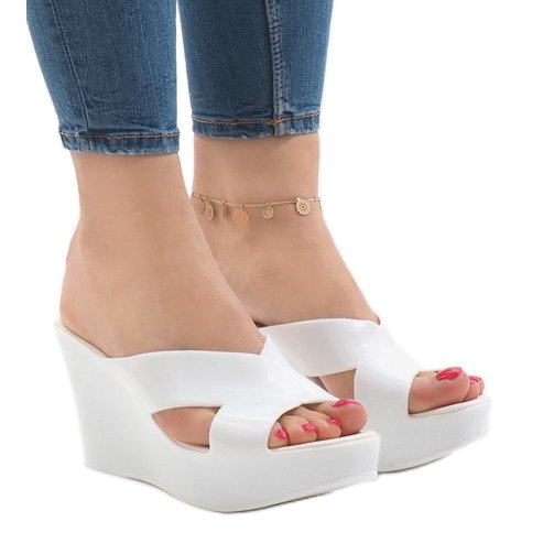 Papuci albi cu toc înalt Meliski IR-70 1