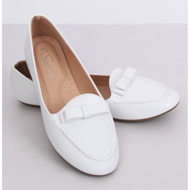 Mocasini de damă albi A8637 Alb 2