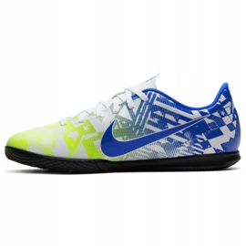 Pantofi de fotbal Nike Mercurial Vapor 13 Club Njr Ic Jr CV9352 104 alb, albastru multicolor 2