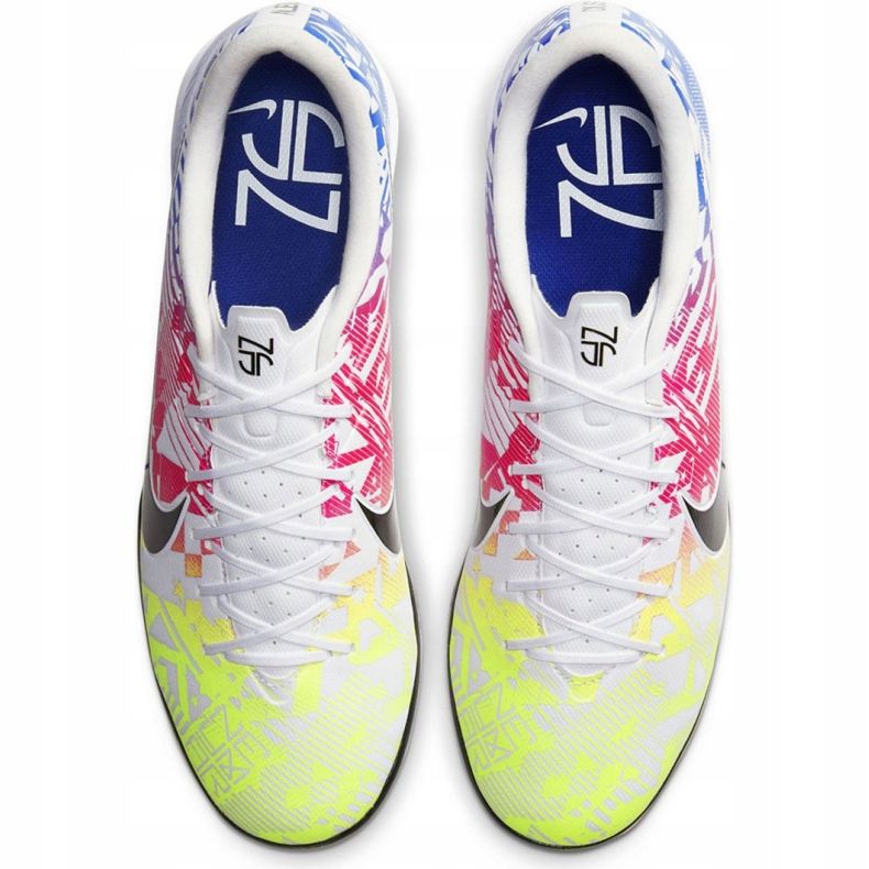 Pantofi de fotbal Nike Mercurial Vapor 13 Academy Njr Ic AT7994 104 negru multicolor 1