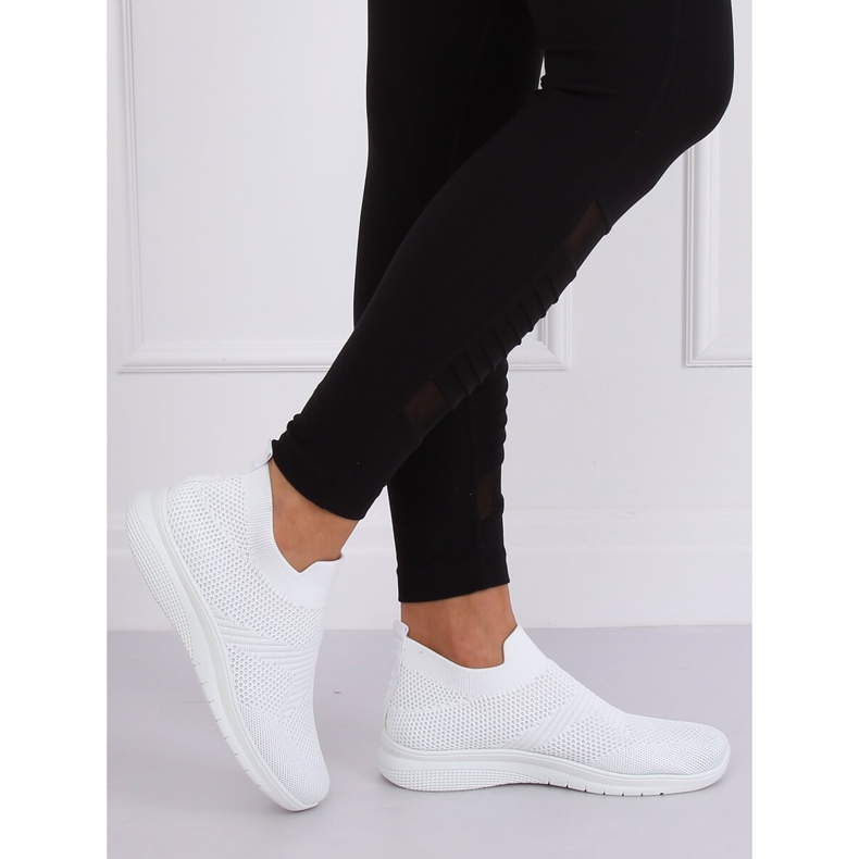 Alb NB330P Pantofi sport albi 1