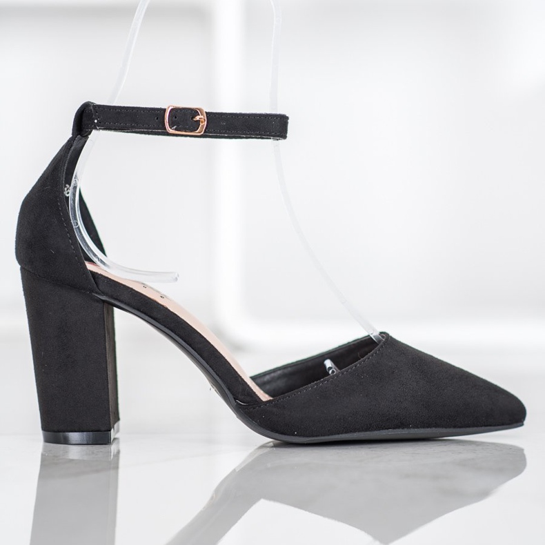 Seastar Pompe din piele de căprioară pe un stâlp negru 2