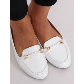 Mocasini pentru femei albi A8636 Alb 2