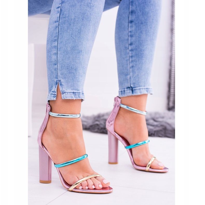 Sandale cu trandafir auriu Lu Boo pe Lissa Bar roz 1