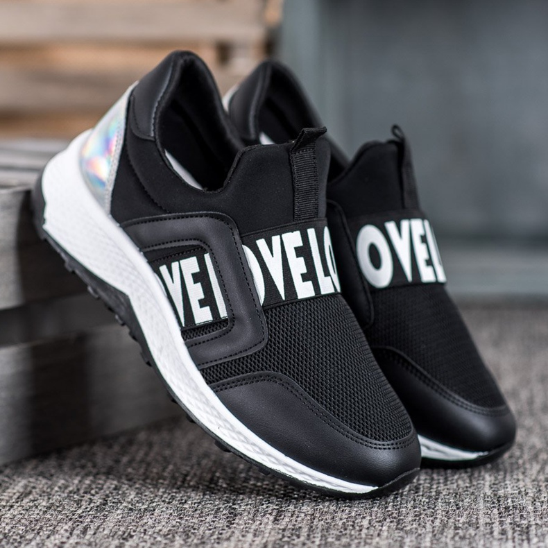 Seastar Sliponii pe platforma dragostei negru 1