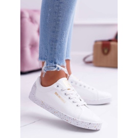 Adidași pentru femei Big Star Red Star White AA274A007 alb 1