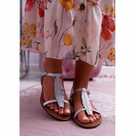 Sandale pentru femei din piele plată argintie Nicole 2383 gri 2