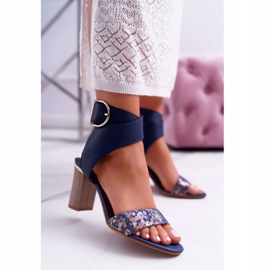 Sandale din piele pentru femei Maciejka pe toc Blue Blue 03597 albastru marin 1 Sandale din piele pentru femei Maciejka pe toc Blue Blue 03597 albastru marin 1