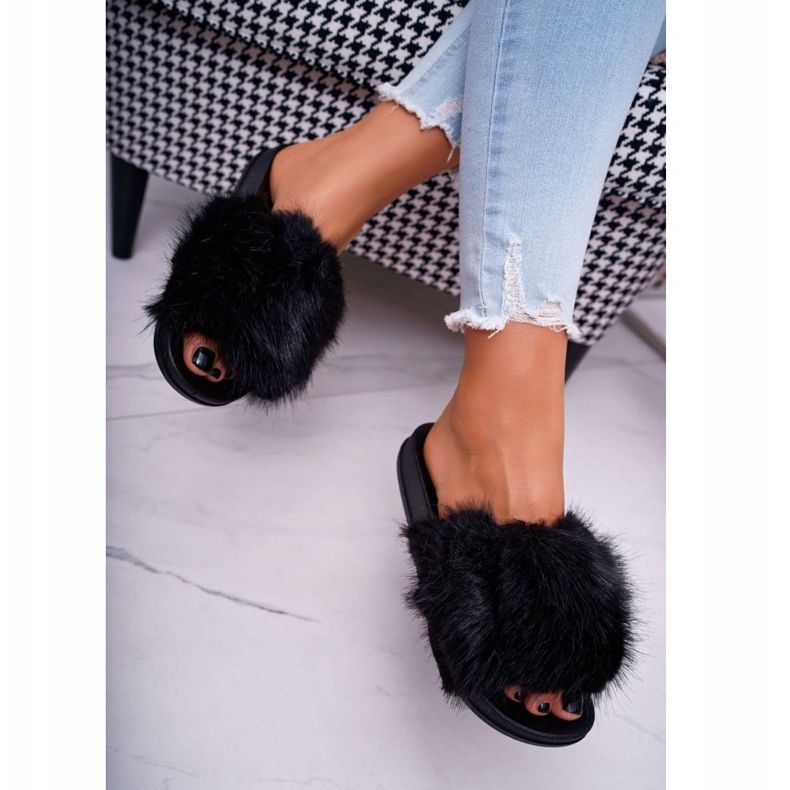 Flip -flops pentru femei cu blană neagră negru 2