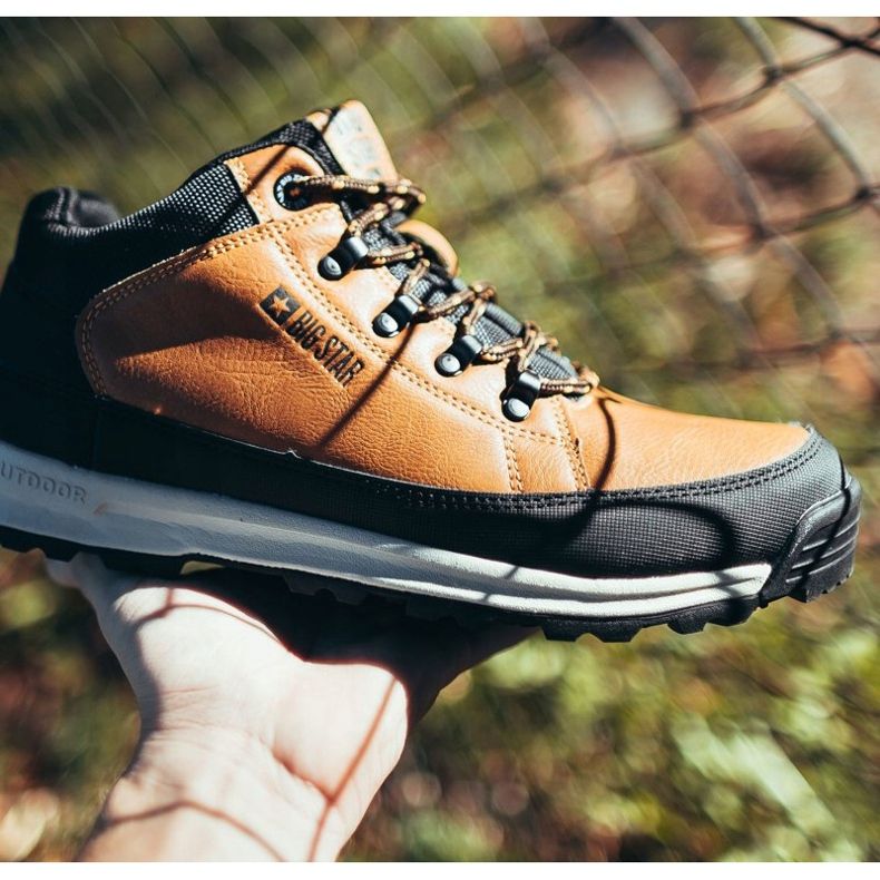 Pantofi de trekking pentru bărbați Big Star High Outdoor Camel EE174464 maro 1