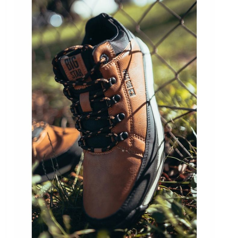 Pantofi de trekking pentru bărbați Big Star High Outdoor Camel EE174464 maro 2