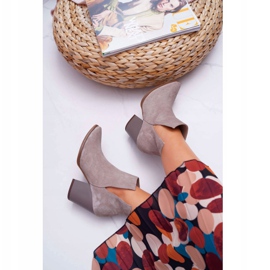 Cizme de damă cu toc înalt Primăvară Piele Piele de căprioară Cappuccino Nicole 2430 bej 2