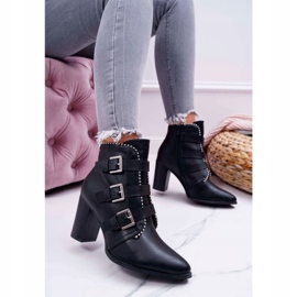 FJ1 Cizme pentru femei pe toc cu catarame Finbas negru 1