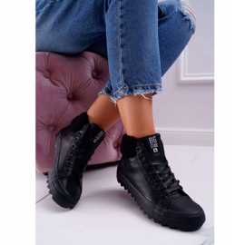 Adidași pentru femei Big Star High Warmed Black EE274145 negru 2