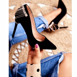 Pompă neagră de damă din piele de damă Pacardo negru 1 Pompă neagră de damă din piele de damă Pacardo negru 1