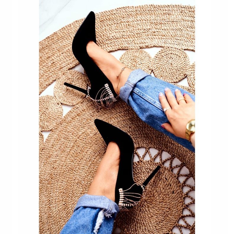 Pompă neagră de damă din piele de damă Pacardo negru 2 Pompă neagră de damă din piele de damă Pacardo negru 2